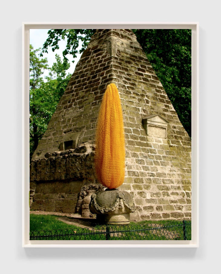 Cocoons | "The Yellow Cocoon" | Installation view | Parc Monceaux, Paris