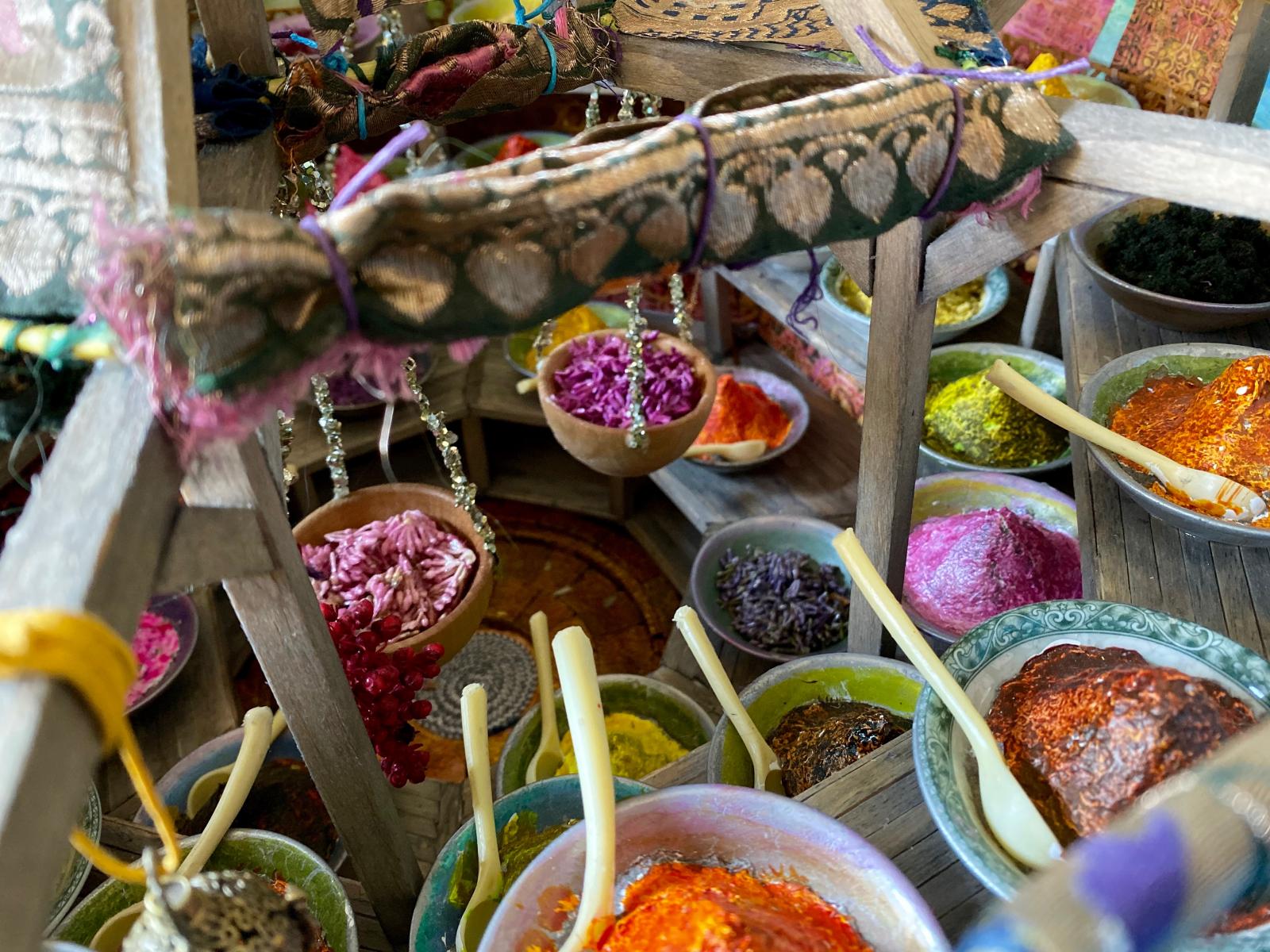 The Spice Market Geode | Interior detail