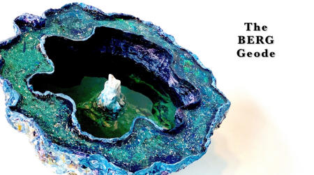 The Berg Geode | 2018 | Multimedia construction for floor or pedestal | 10" X 17"